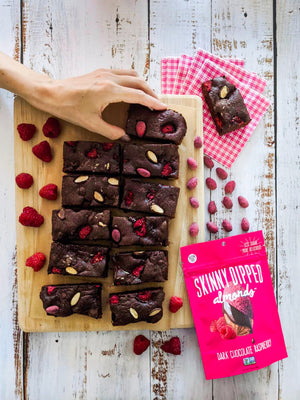 SkinnyDipped Almonds Raspberry Brownies