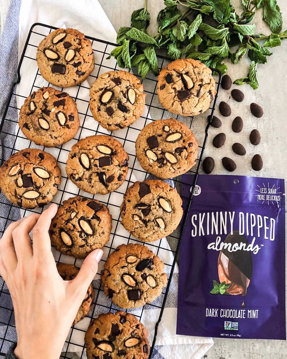 Minty SkinnyDipped Cookies