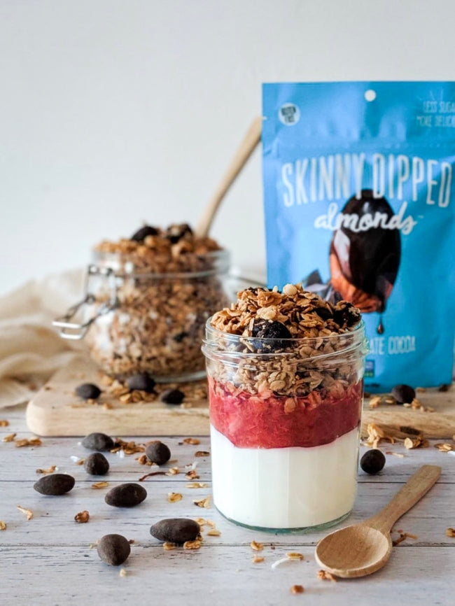 Dark Chocolate Skinny Dipped Granola