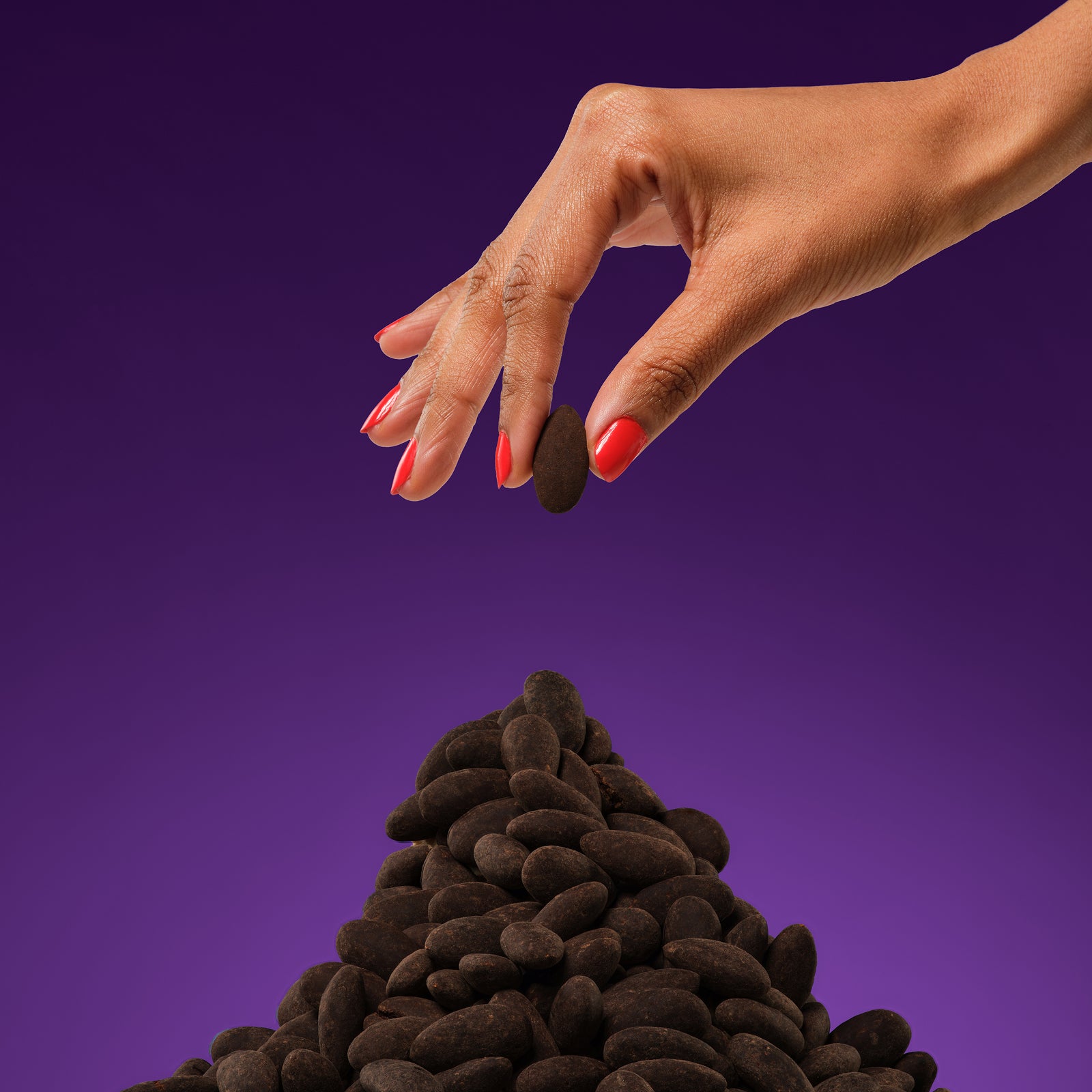 SkinnyDipped | Super Dark + Sea Salt Almonds