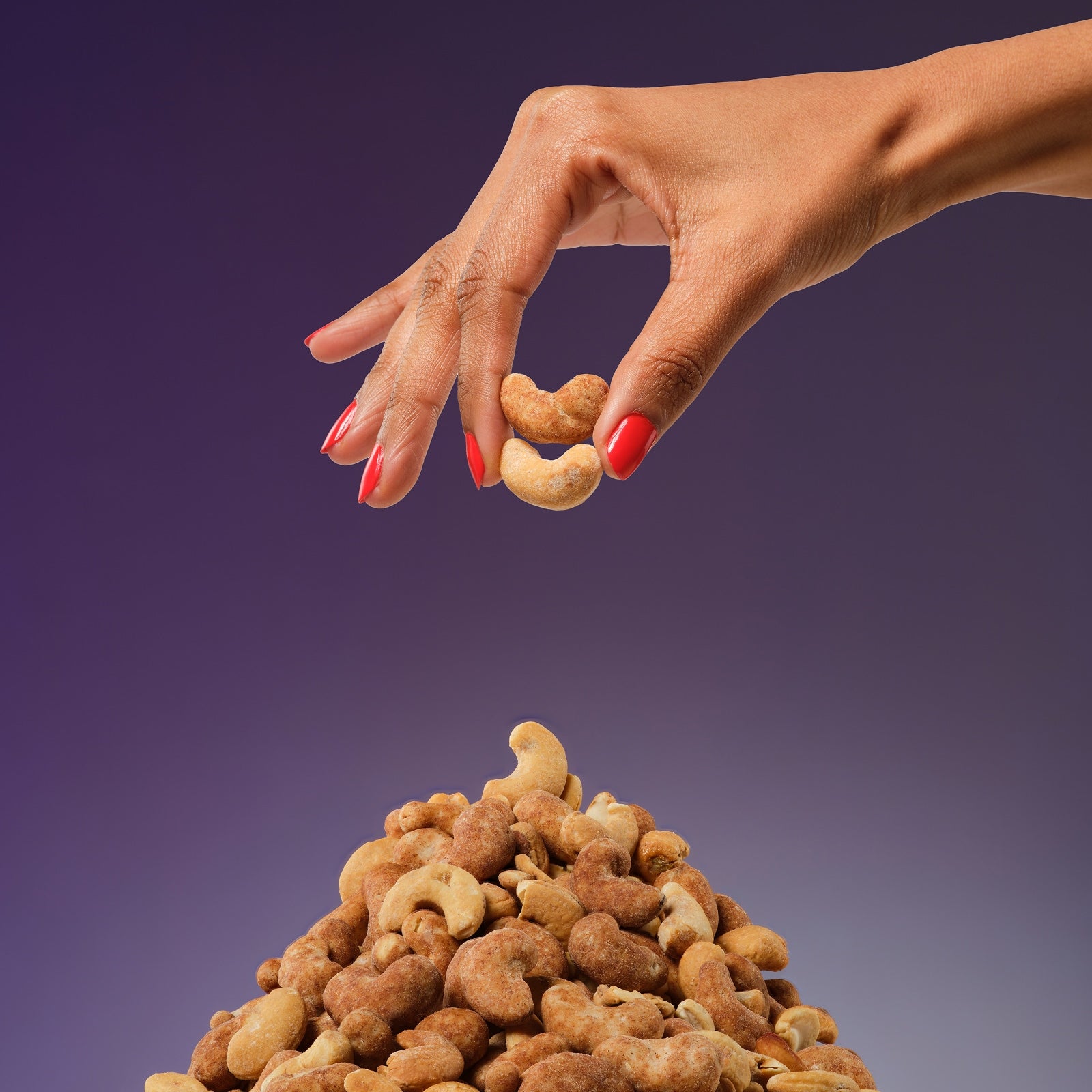 Salty + Sweet Cinnamon Crunch Cashews